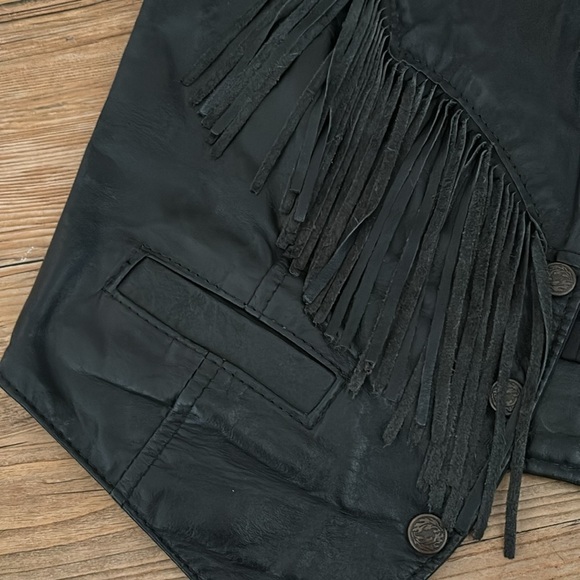 California Creation Fringe Vest - Picture 5 of 6